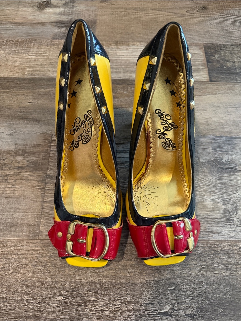 naughty monkey Yellow Black Red Buckle Peep-Toe Pumps